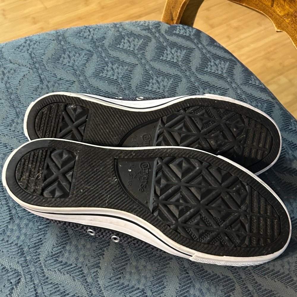 Converse Women’s Dark Gray Sneakers, slip-ons - Picture 8 of 9